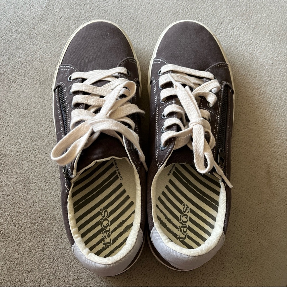 Taos Womens Z Soul Sneakers / Lace Up-Side Zip / Graphite &  Light Grey Size 11